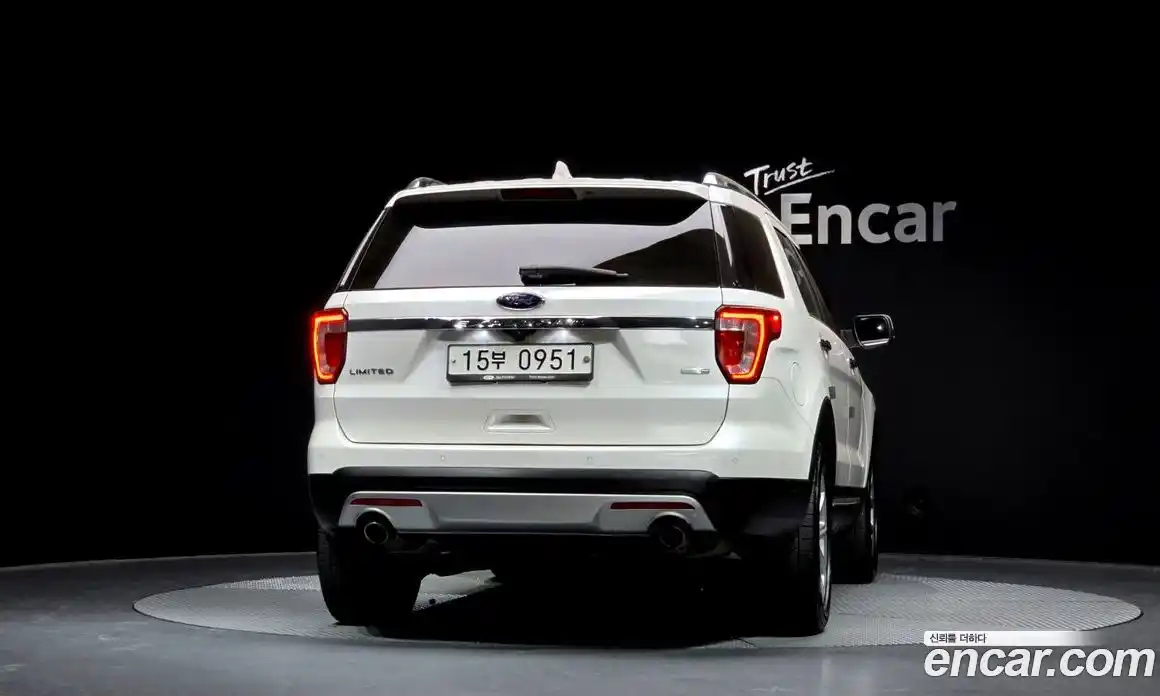 Ford Explorer 2015 2.3 гидро в Москве № 1838794, фото 3
