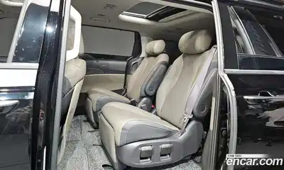 Kia Canival 2024 2.2 гидро в Москве № 102525, миниатюра 11