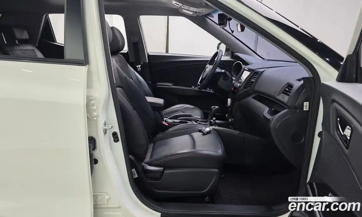 SsangYong TIBOLI 2017 1.6 гидро в Москве № 1278389, фото 18