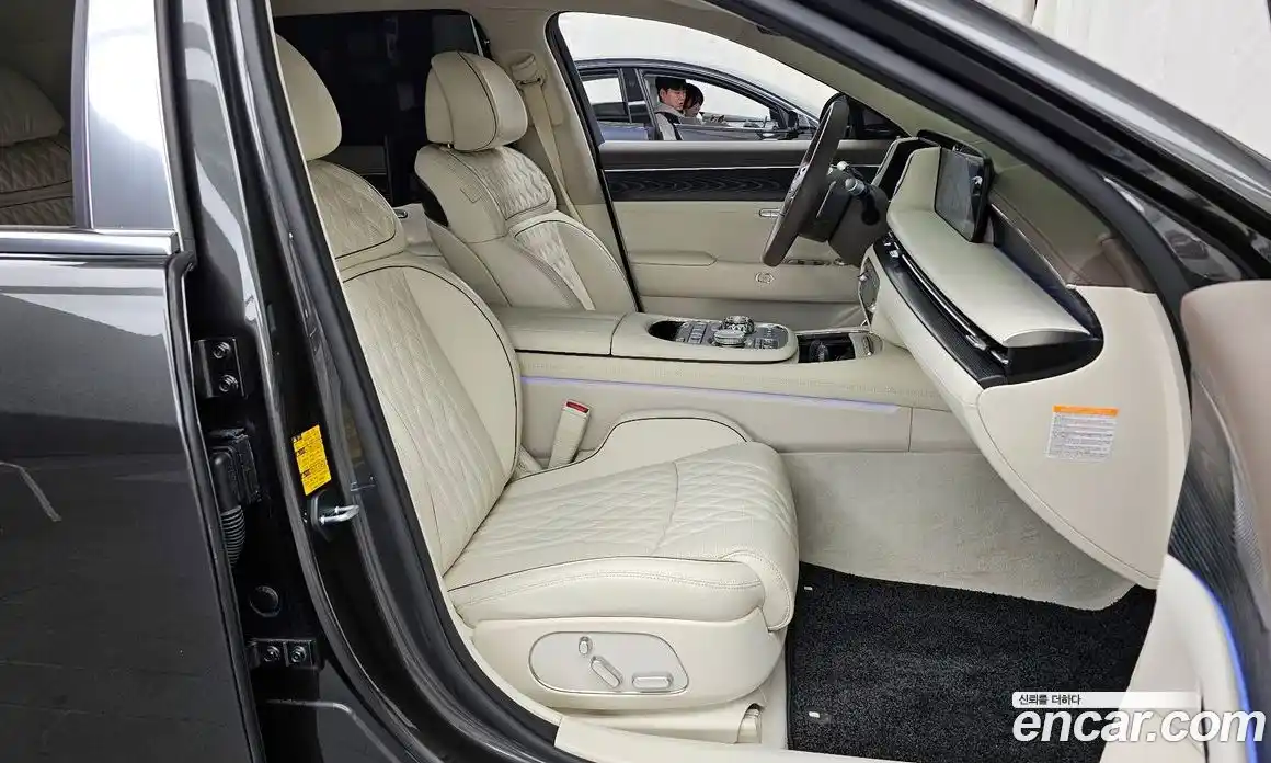 Genesis G90 2024 3.5 гидро в Москве, фото 17