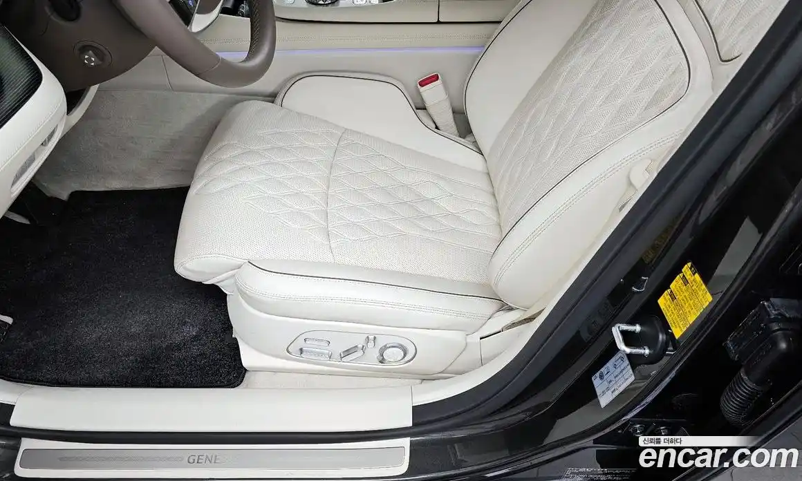 Genesis G90 2024 3.5 гидро в Москве, фото 31