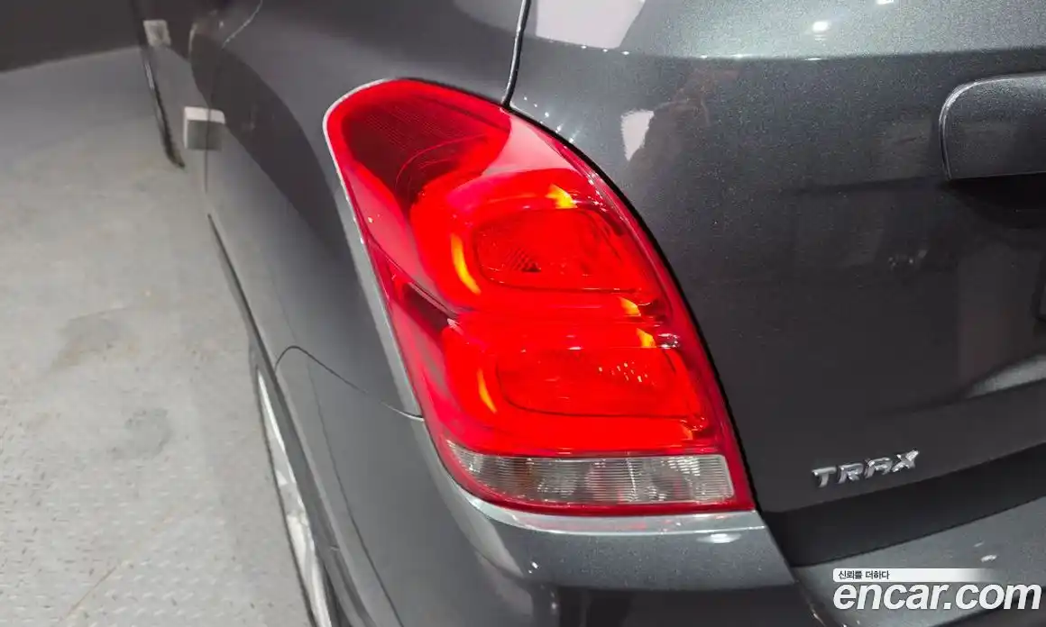 Chevrolet Trax 2017 1.6 гидро в Москве, фото 9