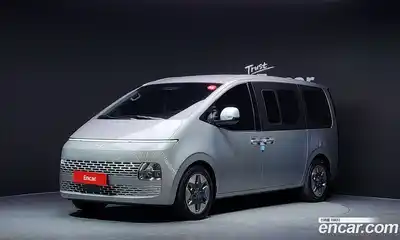 Hyundai Staria, 2025