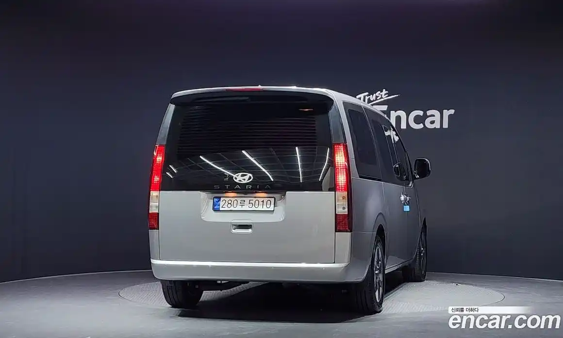 Hyundai Staria 2025 2.2 гидро в Москве № 129685, фото 4