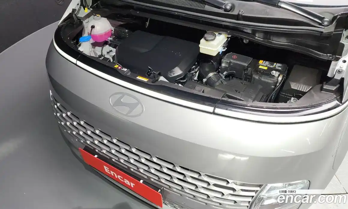 Hyundai Staria 2025 2.2 гидро в Москве № 129685, фото 6