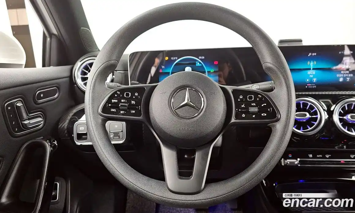 Mercedes-Benz A-Class 2020 2.0 гидро в Москве № 1322136, фото 19