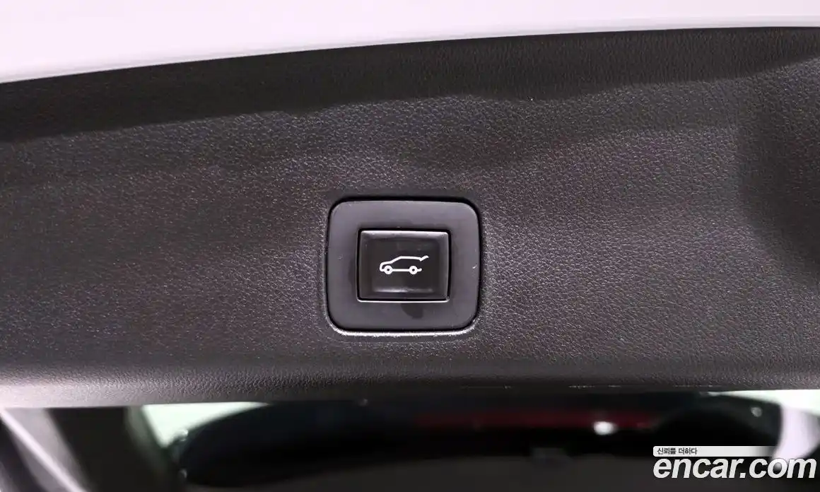 Chevrolet TrailBlazer 2020 1.3 гидро в Москве, фото 27