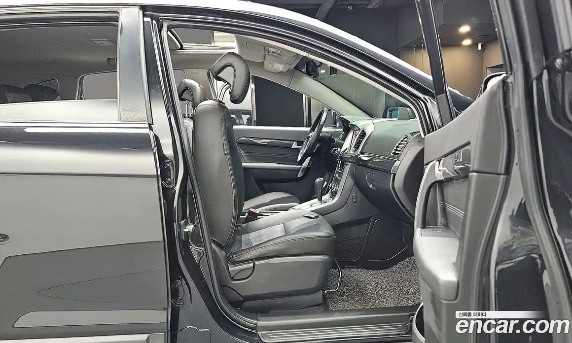 Chevrolet Captiva 2014 2.0 гидро в Москве № 1345124, фото 17