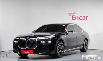 BMW 7-Series, 2024