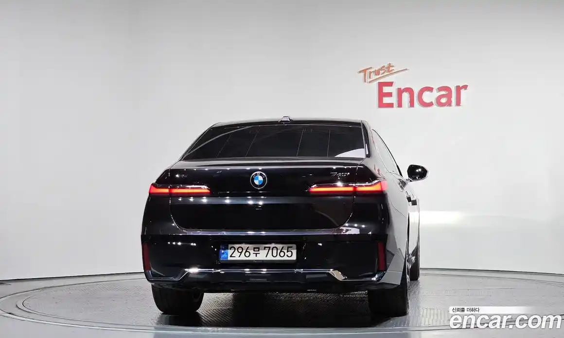 BMW 7-Series 2024 3.0 гидро в Москве № 1346400, фото 4