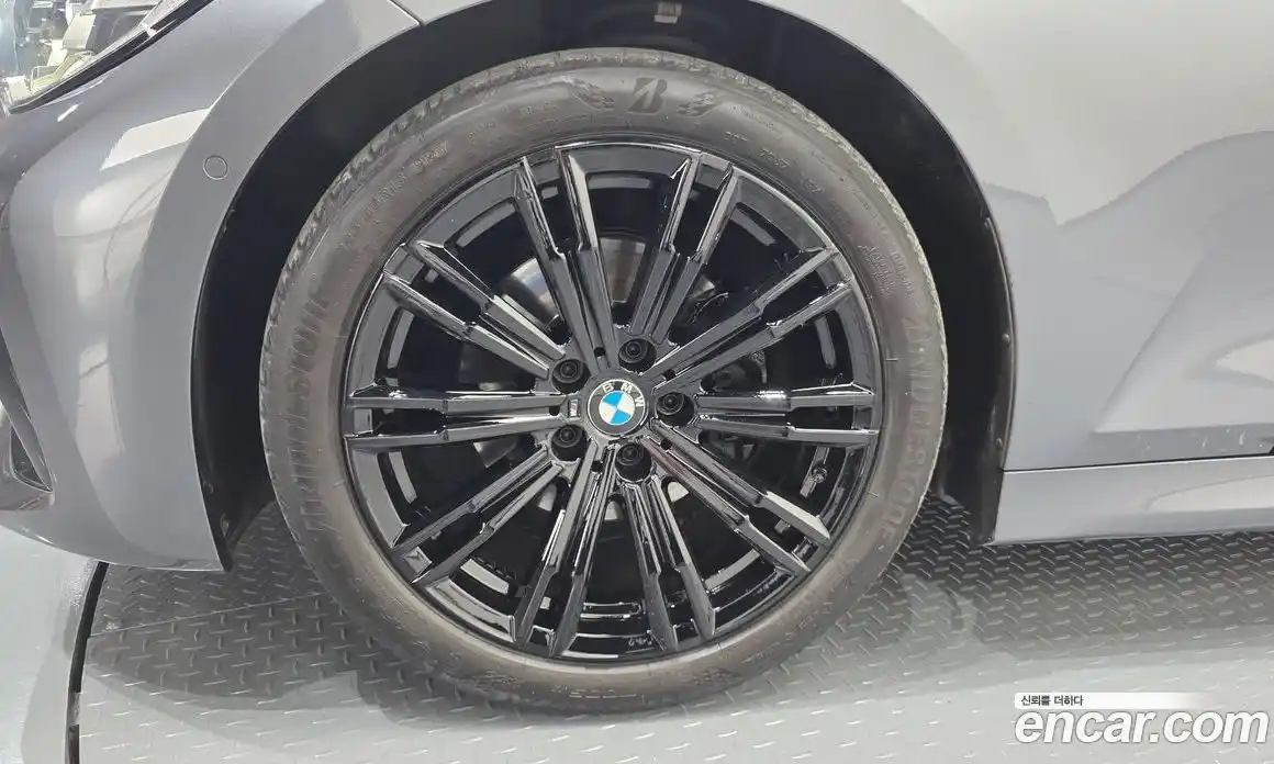 BMW 3-Series 2021 2.0 гидро, фото 4