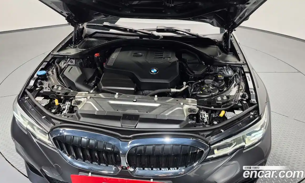 BMW 3-Series 2021 2.0 гидро, фото 5