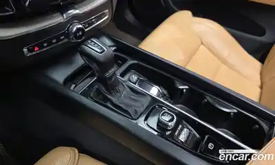Volvo XC60 2020 2.0 гидро в Москве № 1348797, миниатюра 12
