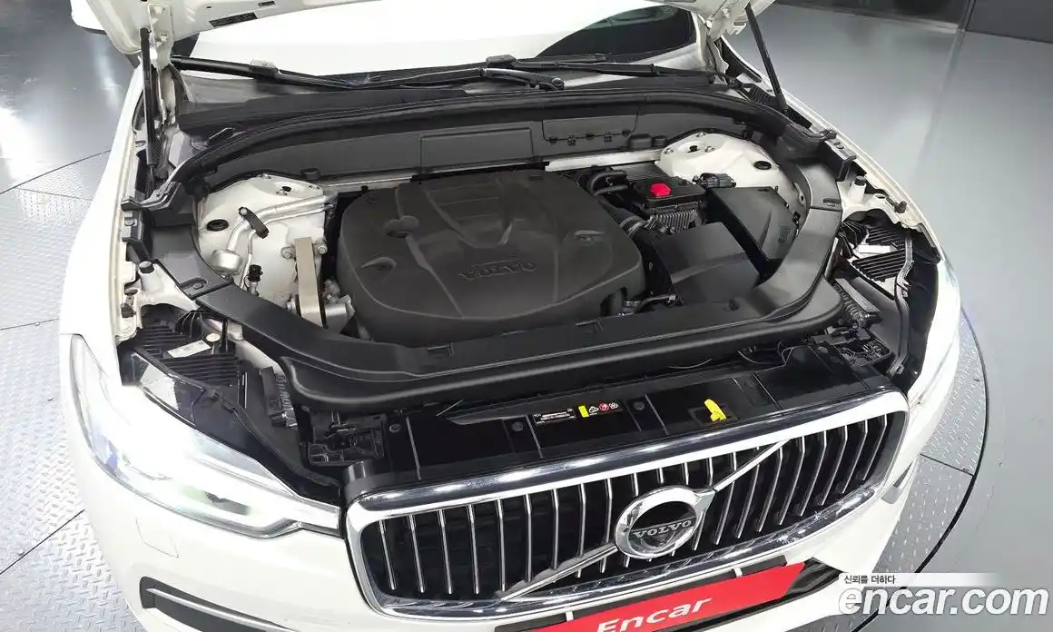 Volvo XC60 2020 2.0 гидро в Москве № 1348797, фото 6