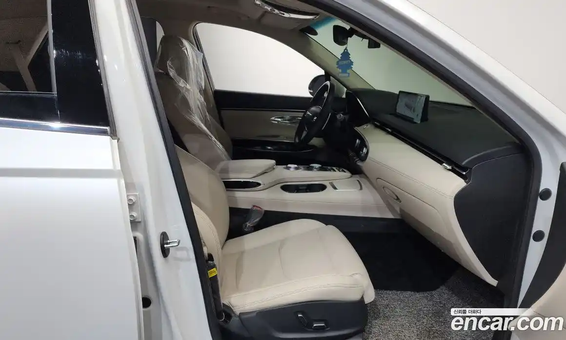 Genesis GV70 2023 2.5 гидро, фото 16