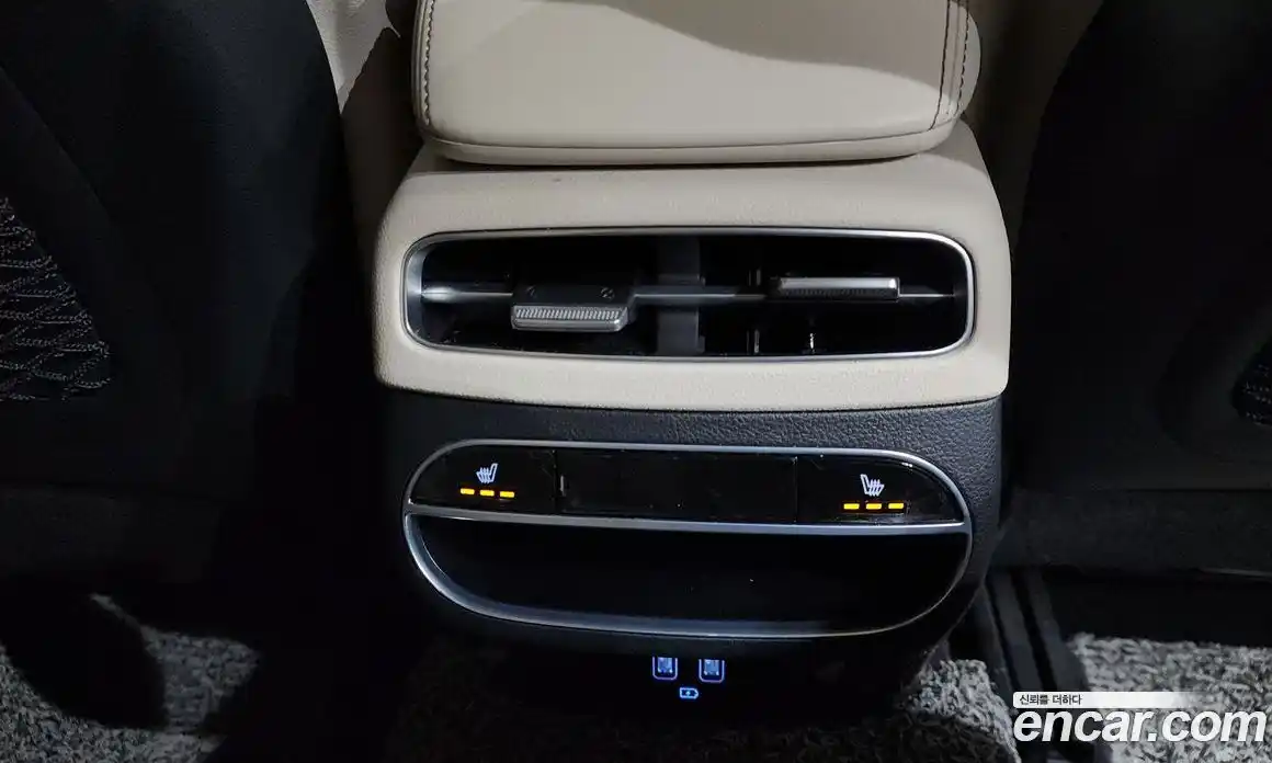 Genesis GV70 2023 2.5 гидро, фото 31