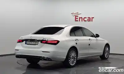 Mercedes-Benz E-Class, 2023
