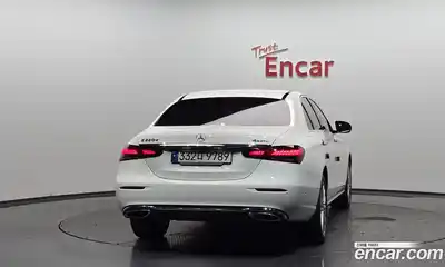 Mercedes-Benz E-Class 2023 1.9 гидро в Москве № 1403411, миниатюра 3