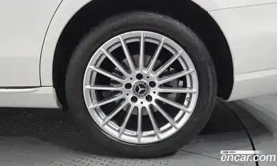 Mercedes-Benz E-Class 2023 1.9 гидро в Москве № 1403411, миниатюра 6