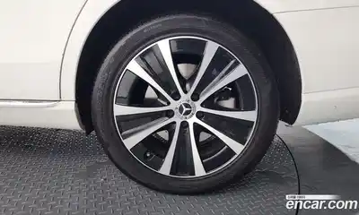 Mercedes-Benz E-Class 2020 2.0 гидро в Москве № 1403928, миниатюра 6