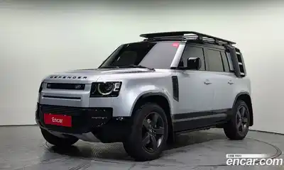Land Rover Defender, 2024