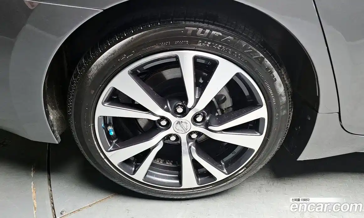 Nissan Maxima 2017 3.5 гидро в Москве № 1406402, фото 5