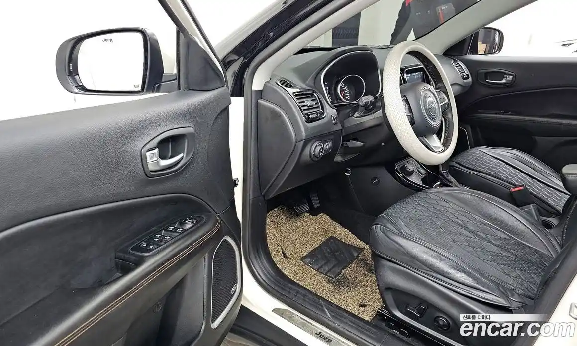 Jeep Compass 2019 2.4 гидро в Москве № 1424398, фото 13