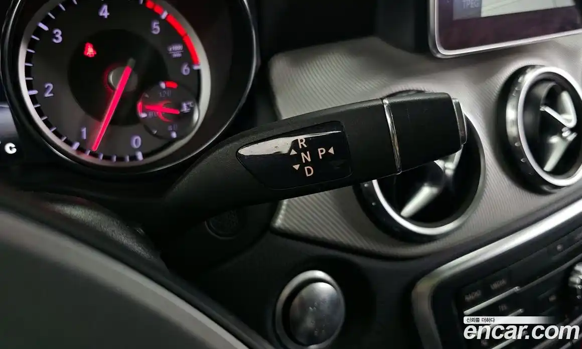 Mercedes-Benz GLA-Class 2016 2.1 гидро в Москве № 143114, фото 9
