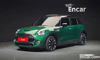 Mini Cooper, 2020