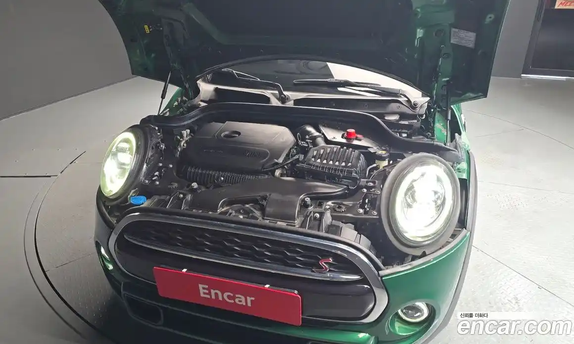 Mini Cooper 2020 2.0 гидро в Москве № 145434, фото 6