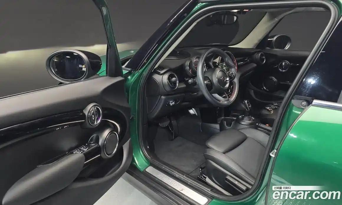 Mini Cooper 2020 2.0 гидро в Москве № 145434, фото 10