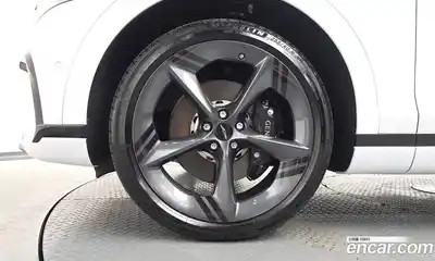 Genesis GV70 2024 2.5 гидро в Москве № 1538847, миниатюра 4