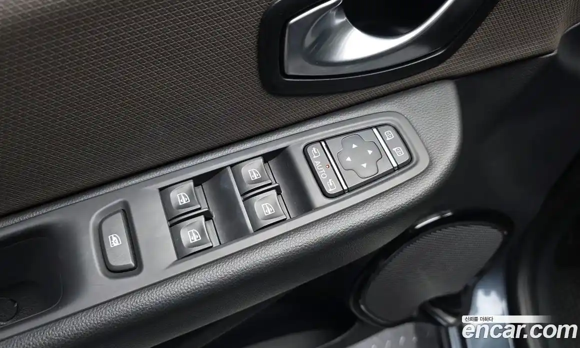 Renault Cilo 2018 1.5 гидро в Москве № 1542815, фото 30