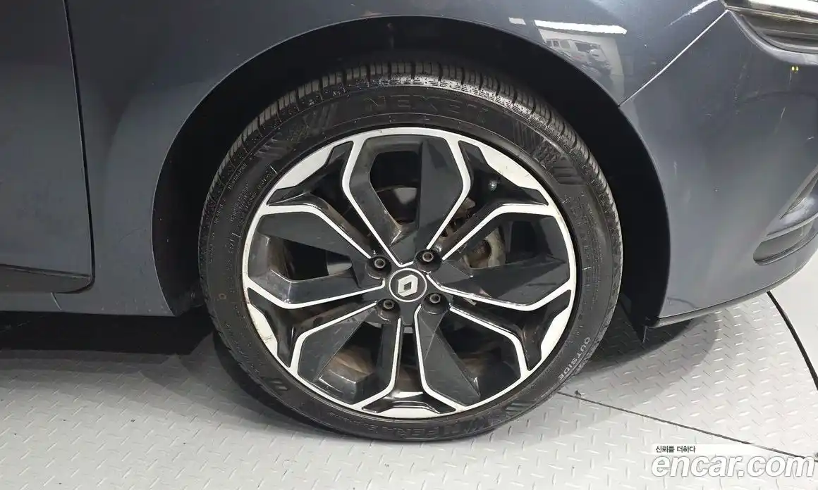 Renault Cilo 2018 1.5 гидро в Москве № 1542815, фото 7