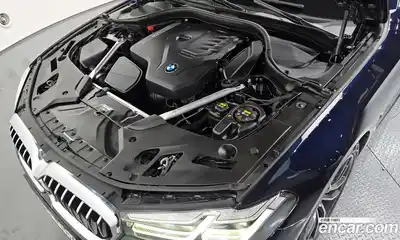 BMW 5-Series 2023 2.0 гидро в Москве № 1544589, миниатюра 6