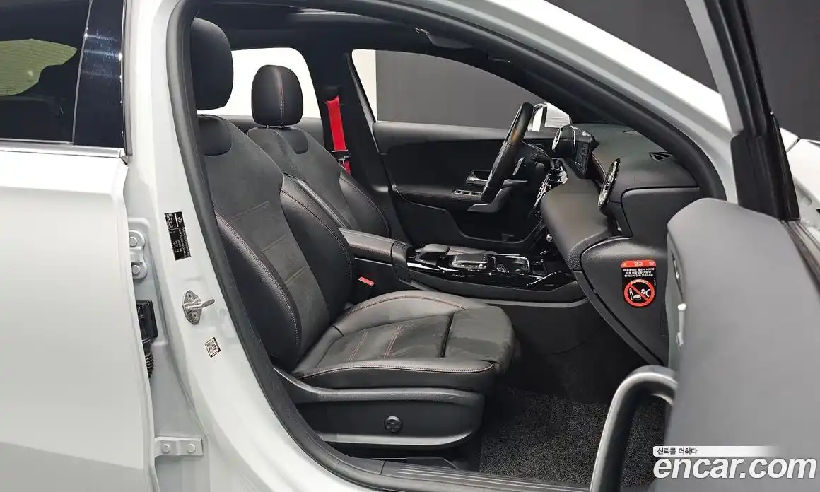 Mercedes-Benz A-Class 2021 2.0 гидро в Москве № 1545110, фото 13