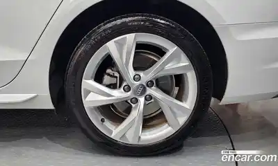Audi A4 2021 2.0 гидро в Москве № 1545972, миниатюра 7