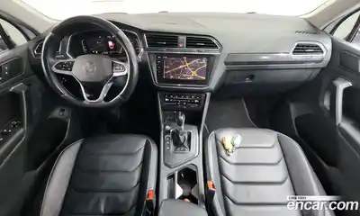 Volkswagen Tiguan 2022 2.0 гидро в Москве № 1549161, миниатюра 10