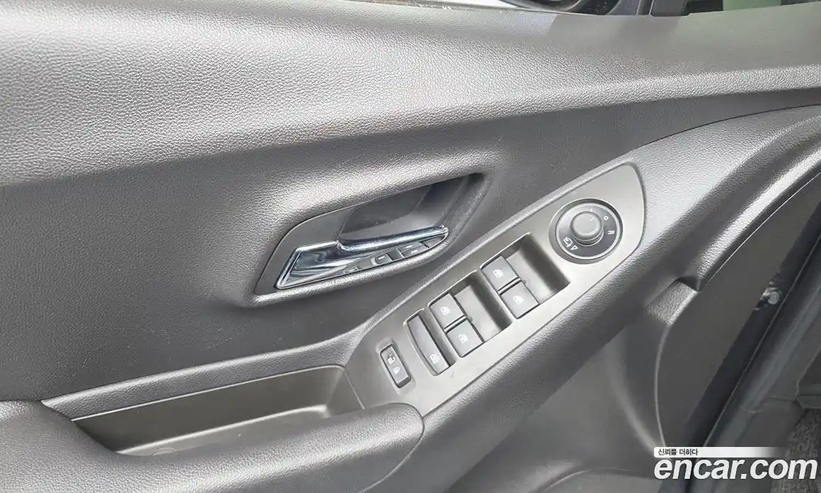 Chevrolet Trax 2017 1.4 гидро в Москве № 1614365, фото 23