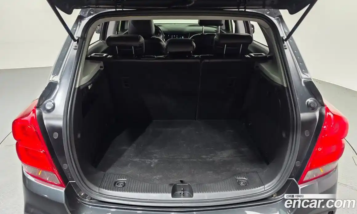 Chevrolet Trax 2017 1.4 гидро в Москве № 1614365, фото 26