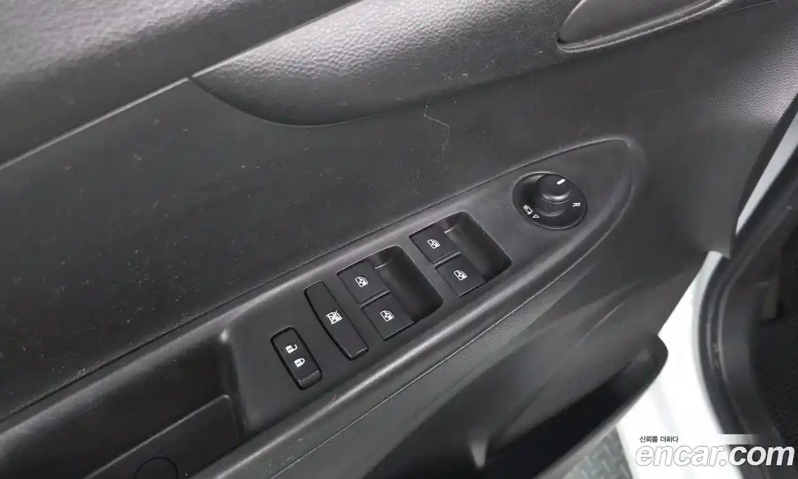 Chevrolet Spark 2018 1.0 гидро в Москве, фото 29