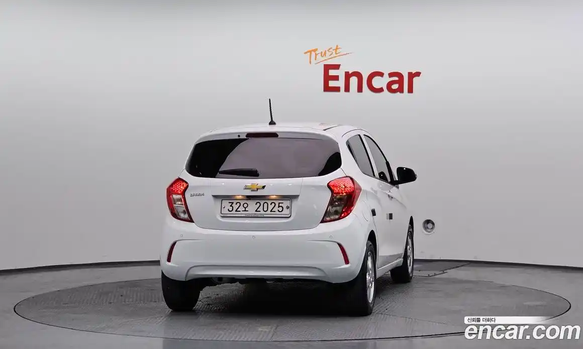 Chevrolet Spark 2018 1.0 гидро в Москве, фото 4