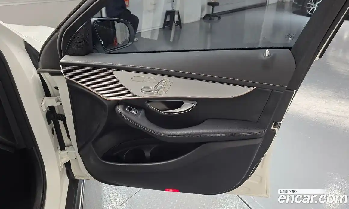 Mercedes-Benz EQC 2020 0.2 гидро в Москве № 1617401, фото 15