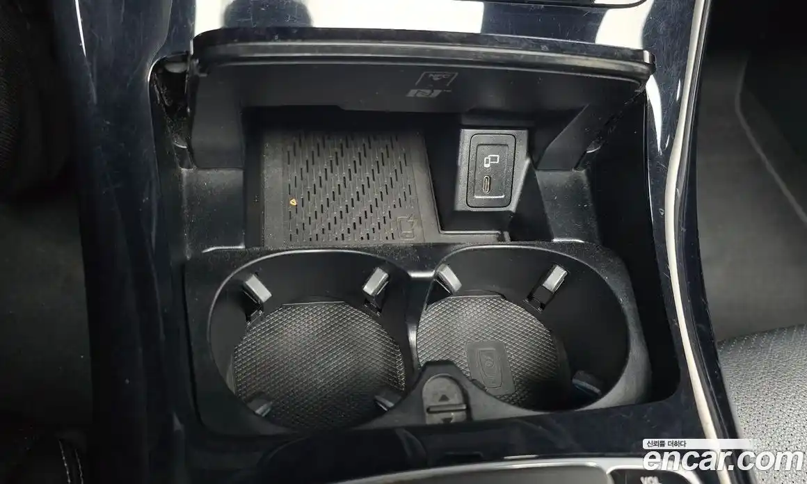 Mercedes-Benz EQC 2020 0.2 гидро в Москве № 1617401, фото 29