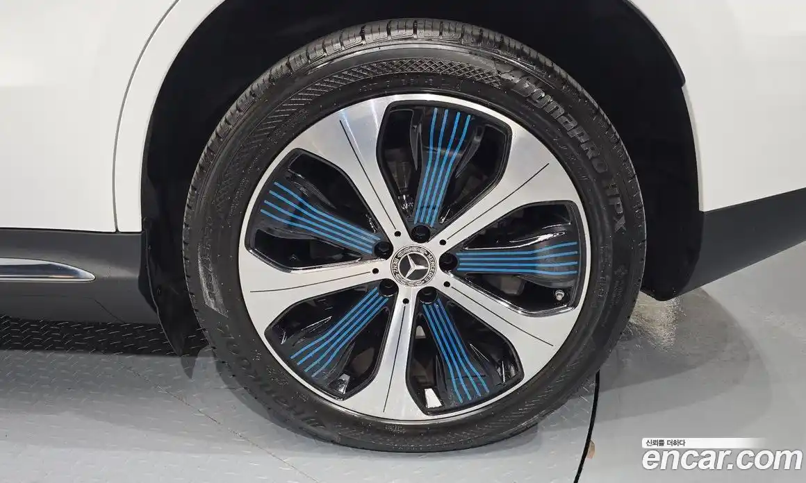 Mercedes-Benz EQC 2020 0.2 гидро в Москве № 1617401, фото 7