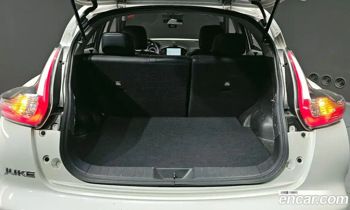 Nissan Juke 2017 1.6 гидро в Москве № 1618535, фото 26