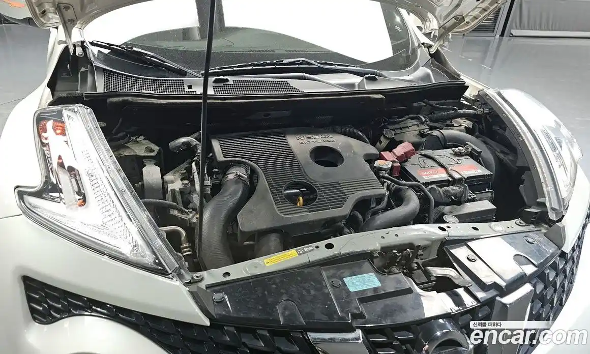 Nissan Juke 2017 1.6 гидро в Москве № 1618535, фото 6