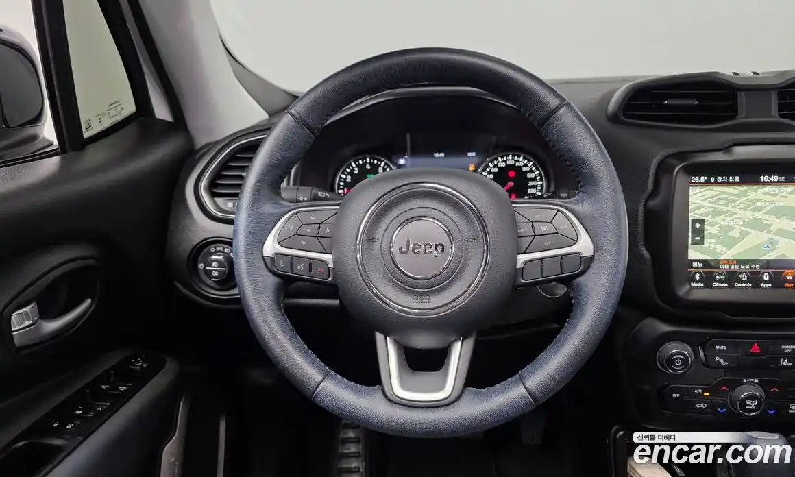 Jeep Renegade 2023 1.3 гидро в Москве № 1623791, фото 19