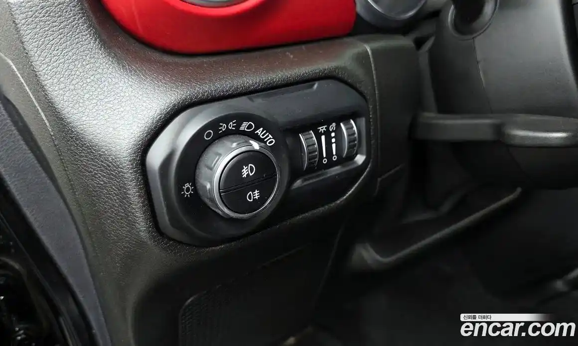 Jeep Wrangler 2020 2.0 гидро в Москве № 1623875, фото 28