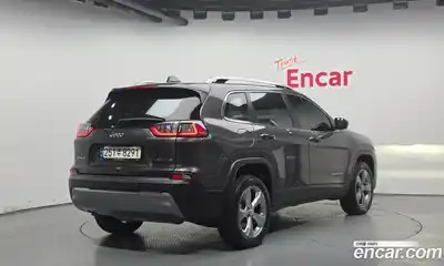 Jeep Cherokee 2021 2.4 гидро в Москве № 1624025, миниатюра 2